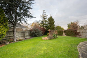 Photo 27- click for photo gallery
